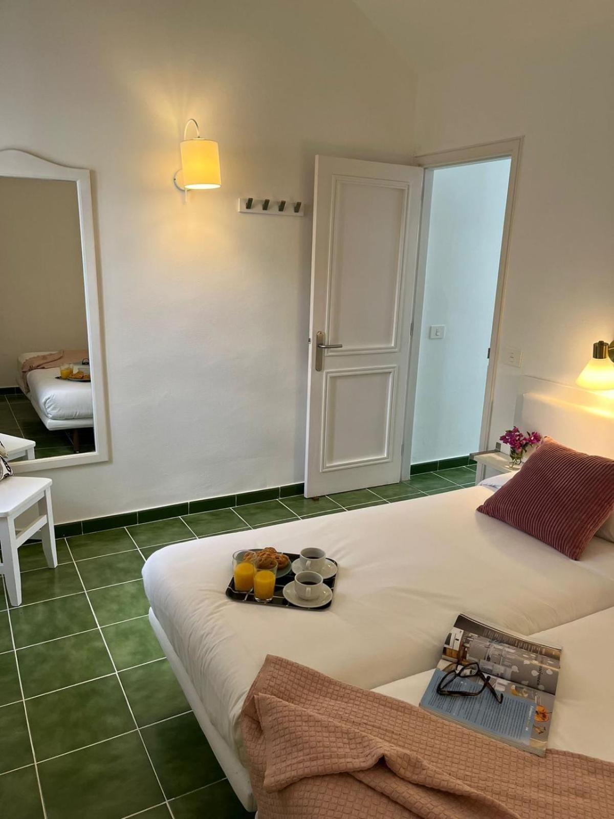 Bungalow Buganvilla Tías Eksteriør billede