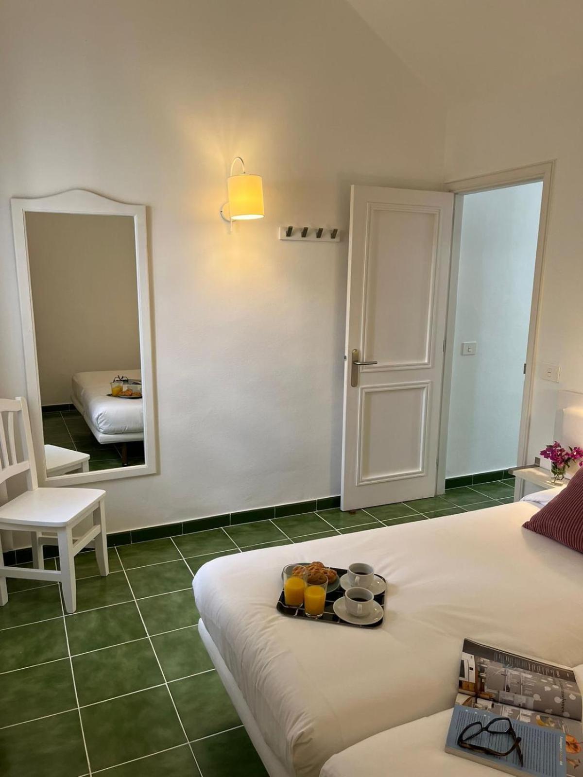 Bungalow Buganvilla Tías Eksteriør billede